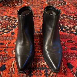 Sam Edelman Black Walden Leather Ankle Bootie.